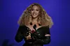 Beyonce u Schiaparelliju