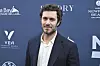 Adam Brody godinama već šarmira sa svojim kovrčama