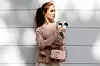 Marc Jacobs naušnice / Marc Jacobs narukvica / Marc Jacobs torbica / Twinset pulover / Twinset hlače / Tory Burch balerinke