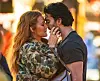 Blake Lively u zagrljaju kolege Justina Baldonija