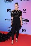 Rita Ora na crveni je tepih donijela dašak glamura.