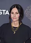 Courteney Cox je donedavno vjerovala da su priče o duhovima naivne.