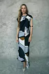 Zara midi haljina s uzorkom (39,95 eura)