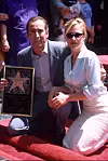 Nicolas Cage s prvom suprugom, glumicom Patriciom Arquette na holivudskoj Stazi slavnih 1998.