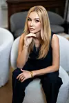 Ivana Prkačin kaže da je ferulic triple-c serum idealan za one koji vole multifunkcionalne proizvode jer ublažava bore i mrlje na licu, jača tonus i ujednačava ten