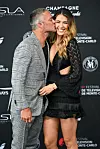 Američki glumac s novom ljubavi, Taylor Kinney, 2022. godine