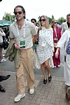 Margot Robbie i Tom Acklerley