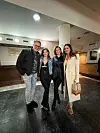 Iako se pjevačica pojavila u elegantnom izdanju, redateljica ju je ipak nadmašila chic kombinacijom.