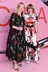 Sarah Burton i Anna Wintour na dodjeli CFDA Fashion Awards