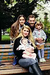 Glumački par u braku je dobio dvoje djece, kćer Mašu i sina Jakšu, dok Jelena iz prvog braka ima i kćer Lotu