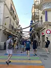 Ulica Primer de Maig svjedoči koliko je Sitges otvoren prema LGBT populaciji