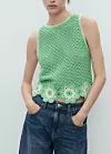 Mango heklani top s cvjetnim detaljima (39,99 eura)