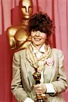 Diane Keaton s Oscarom za ulogu Annie Hall Fotografija: Profimedia