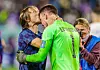 Luka Modrić i Dominik Livaković
