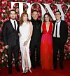 Patti Scialfa i Bruce Springsteen s djecom Evanom, Jessicom i Samuelom 2018.
