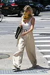 , New York, NY - 20200728 Sienna Miller and Tom Sturridge pictured out and about in the West Village. -PICTURED: Sienna Miller -,Image: 547987225, License: Rights-managed, Restrictions: , Model Release: no, Credit line: Jose Perez/INSTARimages.com / INSTAR Images / Profimedia