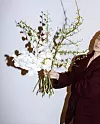 Buket u Tulip signature stilu izrađuje se koristeći najljepše sezonsko cvijeće u pastelnim nijansama