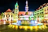 Glavni gradski trg krasi Rolandova fontana za koju legenda kaže da se kip na njenom vrhu u večeri sa Stare na Novu godinu okrene na suprotnu stranu, kako bi pozdravio junake koju su u prošlosti branili grad