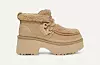Ugg Classic New Heights Lace Up (prije 170 eura, sada 118,54 eura)