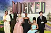 Jonathan Bailey, Jeff Golblum, Ariana Grande, Cynthia Erivo, Marissa Bode i Ethan Slater na premijeri filma 'Zlica'
