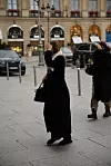 Sestre su se u Parizu skrivale od novinara i fotografa