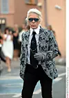 Karl Lagerfeld bio je poznat po minimalističkom načinu odijevanja.