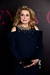 Za razliku od svojih mlađih kolegica, francuska diva Catherine Deneuve podržala je muške kolege