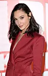 Gal Gadot s 31 milijun dolara zauzela je treće mjesto.