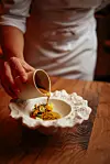 Slijed s bučom: hokaido i maslenka, fermentirane sjemenke od čuče i vinaigrette od buče