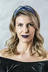 Baršunasta vrpca lijepo izgleda i kada se kombinira na spuštenoj kosi.