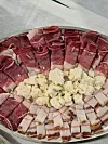 Iako nije preveliki ljubitelj mesa, Ecija obožava domaći drniški pršut