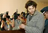 Kad su započeli vezu, Bertrand Cantat bio je najveća rock zvijezda u Francuskoj, zbog njenog ubojstva osuđen je na osam godina zatvora a odslužio je samo četiri
