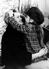 Prvi film ‘ Mon Amour, mon amour‘ snimila je sa samo četiri godine, igrala je sa švedskom glumicom Annom Katarinom Larssonn i svojom tatom, Jean-Louis Trintignant dok ga je režirala njena mama, Nadine Trintignant