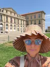 Ispre Palais du Pharo , povijesne palača u Marseilleu koju je naručio Napoleon III.