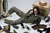 Bluza 298,49 € ANINE BING , traperice leopard uzorka 168,43 € BAUM UND PFERDGARTEN , Natikače 34,38 € Even&Odd , Sunčane naočale 14,47 € Even&Odd - sve ZALANDO