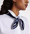 Prada marama (260 eura)