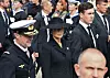 Danski kralj Frederik X., kraljica Mary i prijestolonasljednik Christian hodaju u kraljevskoj povorci tijekom prijenosa lijesa preminulog norveškog kralja Haralda V. iz kapele Kraljevske palače do katedrale u Oslu