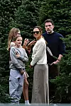 Los Angeles, CA - It's another tense afternoon for Ben Affleck and Jennifer Garner as the pair went shopping for Christmas trees with their kids and Ben's mom Christine Anne Boldt. Ben and Jennifer looked very unhappy as they have a heated discussion in between Christmas trees, after Ben and mom Christine seemed to have a disagreement at church regarding Ben's daughter Violet's 14th birthday today. BACKGRID USA 1 DECEMBER 2019, Image: 485850672, License: Rights-managed, Restrictions: , Model Release: no, Credit line: Boaz / BACKGRID / Backgrid USA / Profimedia