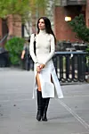 Emily Ratajkowski