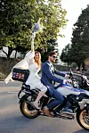 Od crkve do slavlja u vrtu stigli su na motoru