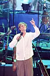Vela Luka, 290726. Ponton Vela Luka. Koncert Trag u beskraju u spomen na Olivera Dragojevica. Na fotografiji: Jakov Jozinovic.