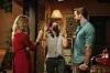 Laura Dern, redateljica Susannah Gran i Liam Hemsworth na setu