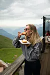 Krafne obično nestanu već oko 9 sati ujutro pa je poželjno doći čim ranije po njih