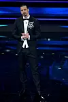 Odijelo Dsquared2 s brošem