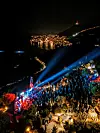 U samo pet godina SONIC je izrastao u prepoznatljiv dubrovački ljetni glazbeni brend koji povezuje međunarodna i regionalna imena elektroničke scene s lokacijama koje svakom festivalskom izdanju daju poseban karakter