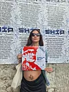 Svestrana umjetnica i arhitektica ponosno pokazuje svoj trudnički trbuščić, a za ovu ga je prigodu ukrasila privremenom tetovažom zanimljivog značenja