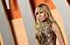 S obzirom na to da je u prijateljskim odnosima s holivudskim zvijezdama koje nose njene kreacije, Donatella Versace bila je gošća je i ovogodišnjeg Vanity Fair Oscar Partyja