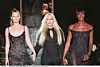 Kate Moss koja slavi svojih 50 godina 16. siječnja 2024.,s Donatellom Versace i Naomi Campbell, na modnoj reviji Atelier Versace Haute Couture kolekcije