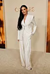 Demi Moore je na tradicionalnom oskarovskom ručku nosila elegantno bijelo monokromatsko Nina Ricci odijelo iz njihove nove kolekcije za proljeće/ljeto