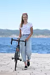 specijal gloria Zadar, 010620. Maja Perinovic najbolja hrvatska biciklistica. U dresu maticne ekipe osvojila je devet zlatnih, pet srebrnih i dvije broncane medalje na prvenstvima Hrvatske. Ovoj kolekciji dodala je jos po jedno zlato i srebro osvojeno kada je na PH nastupala kao clanica Fasse Bortolo. Foto: Jure Miskovic / CROPIX